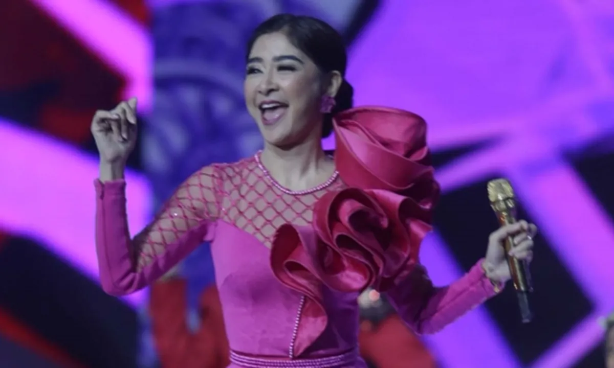Rahasia Uut Permatasari Cantik Awet Muda, Rajin Minum Jamu Sejak SMP