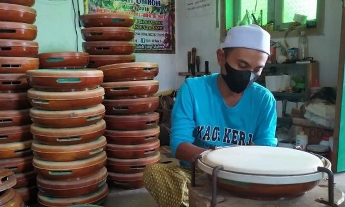 Rebana Arif Riyadi Habis Terjual Saat Ramadan