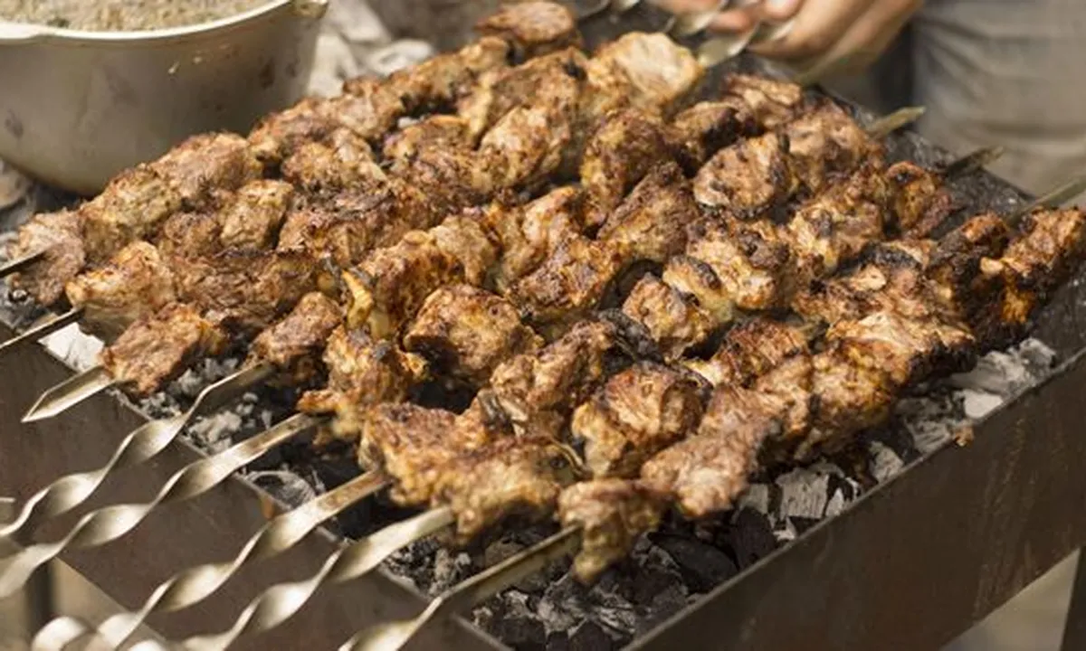 8 Rekomendasi Masakan Daging Sapi Beserta Cara Membuatnya, Jadi Ide Menu Makanan Bersama Keluarga