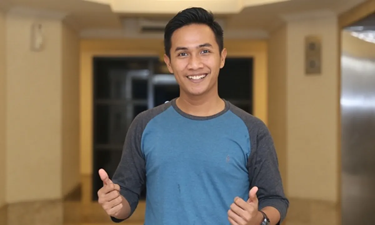 Ridwan Naibaho, Anak Petani Karet yang Coba Jadi Entertainer