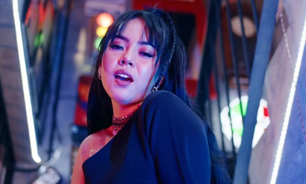 Rilis Single Baru Berjudul 'Janda Desa', Pedangdut Ayy Srie Sentil Pelakor