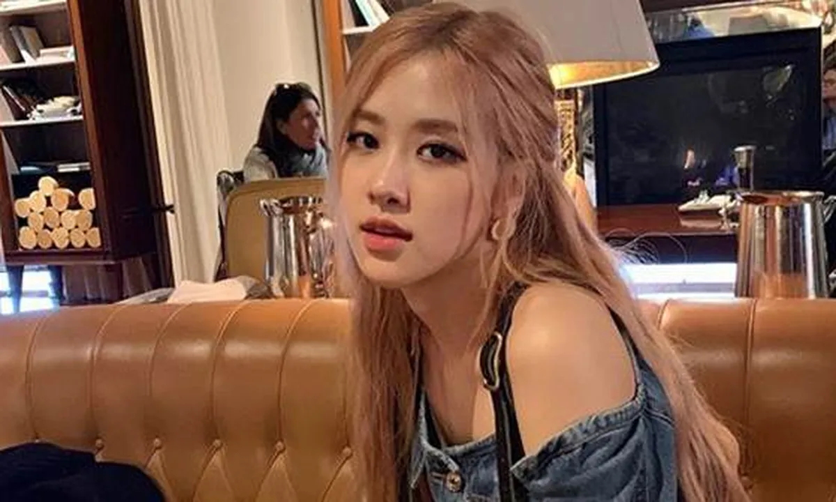 Rose BLACKPINK Berikan Update Terbaru Soal Debut Solo, Semakin Dekat!