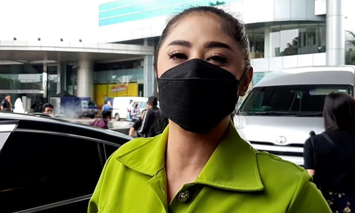 Saipul Jamil Dikabarkan Bebas Tahun Ini, Dewi Perssik Berencana Bikin Sesuatu