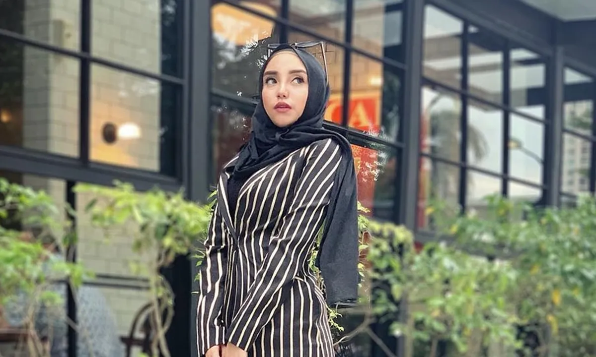 Salmafina Sunan Mantap Lepas Hijab