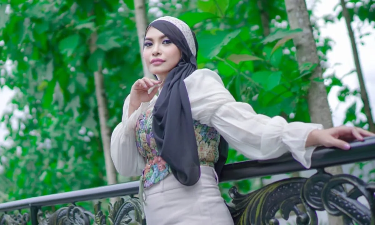 Sambut Ramadan, Veraqueen Berkarya Lewat Single Religi 'Taaruf Cinta'