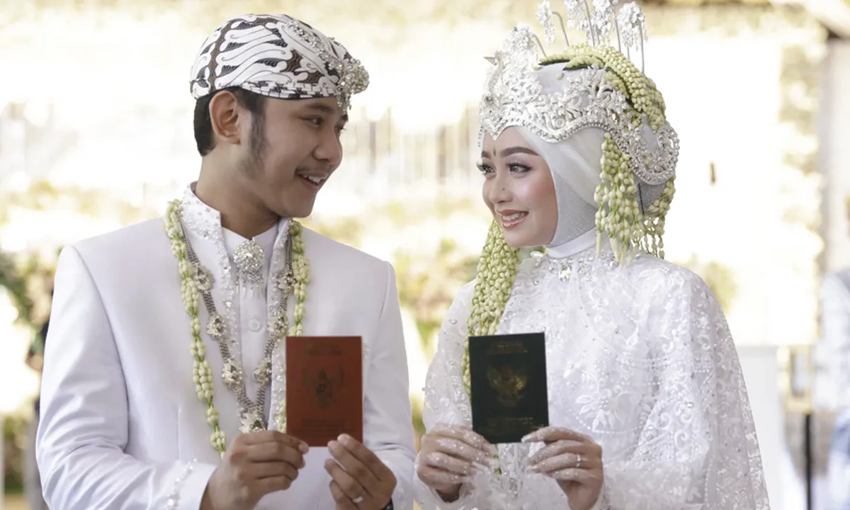 Sang Bunda Tak Hadir di Akad Nikah, Rafly Hanya Bisa Video Call Dengan Menangis