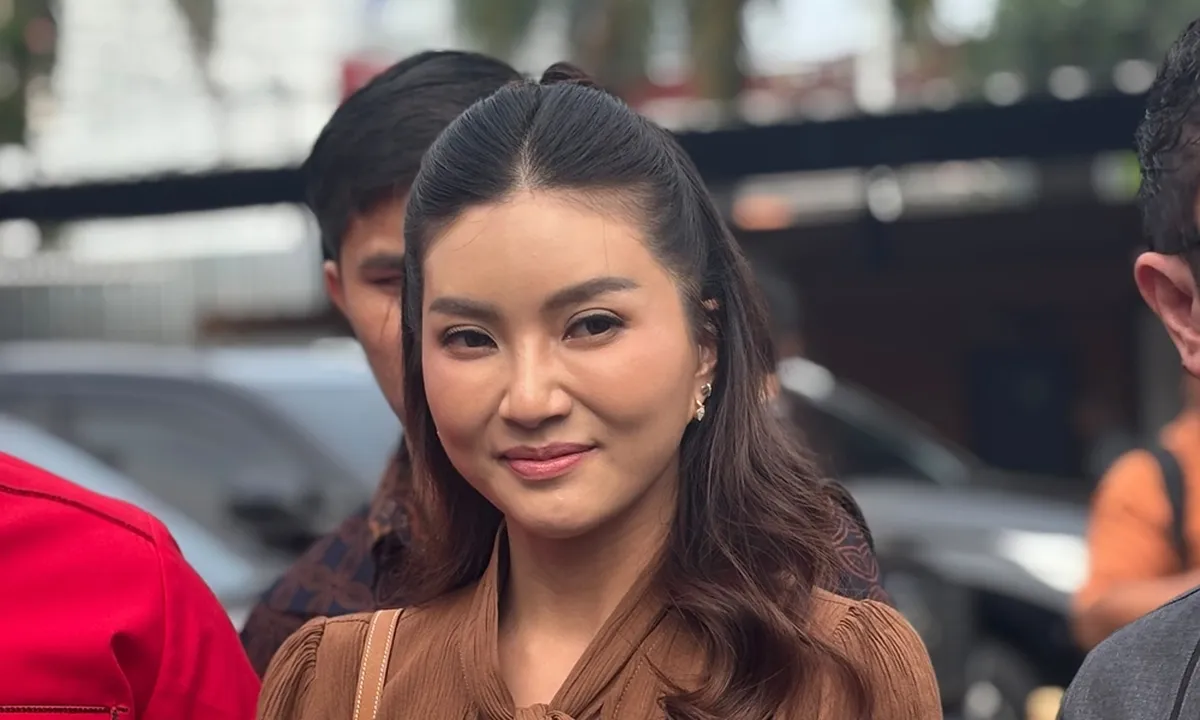 Sarwendah Dapat 'PR' dari Mediator, Ruben Onsu Absen