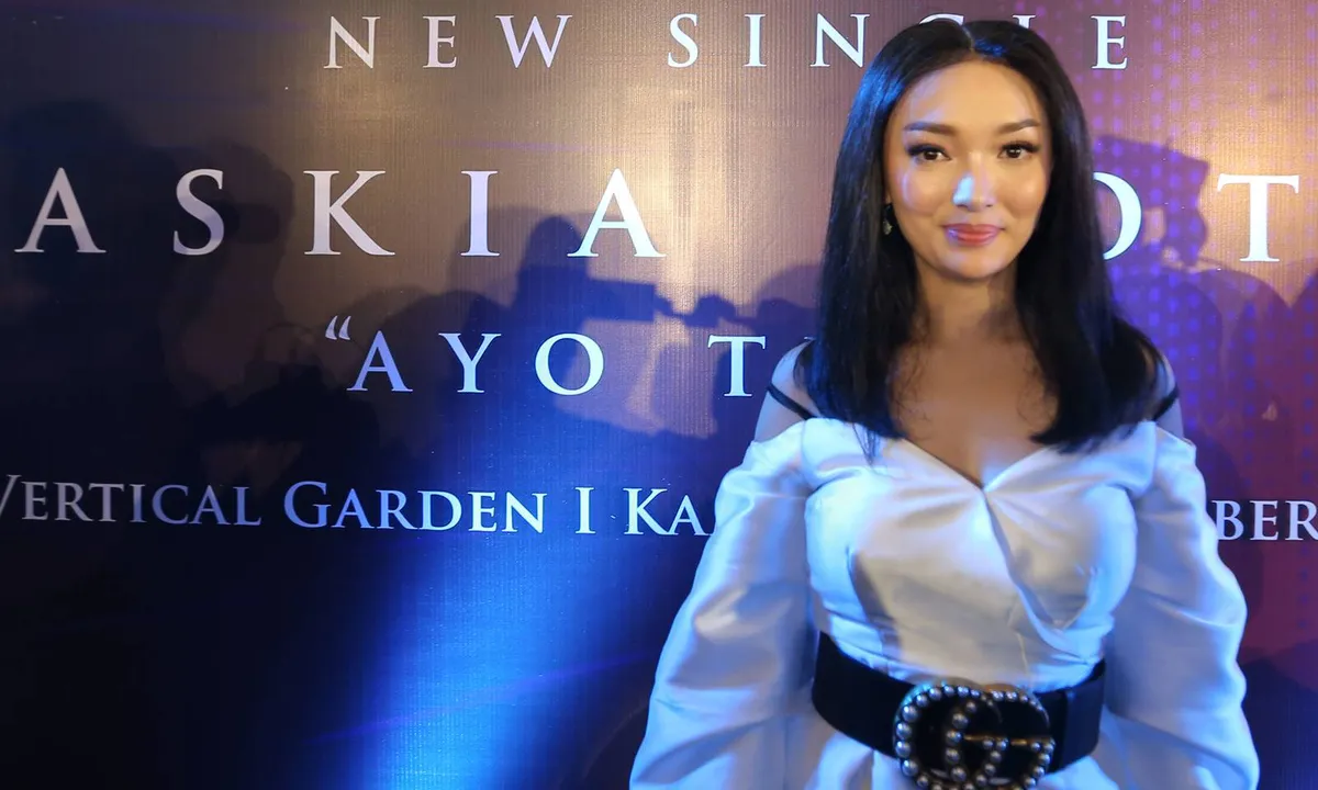 Satu Dekade Berkarya, Zaskia Gotik Luncurkan Single 'Ayo Turu'