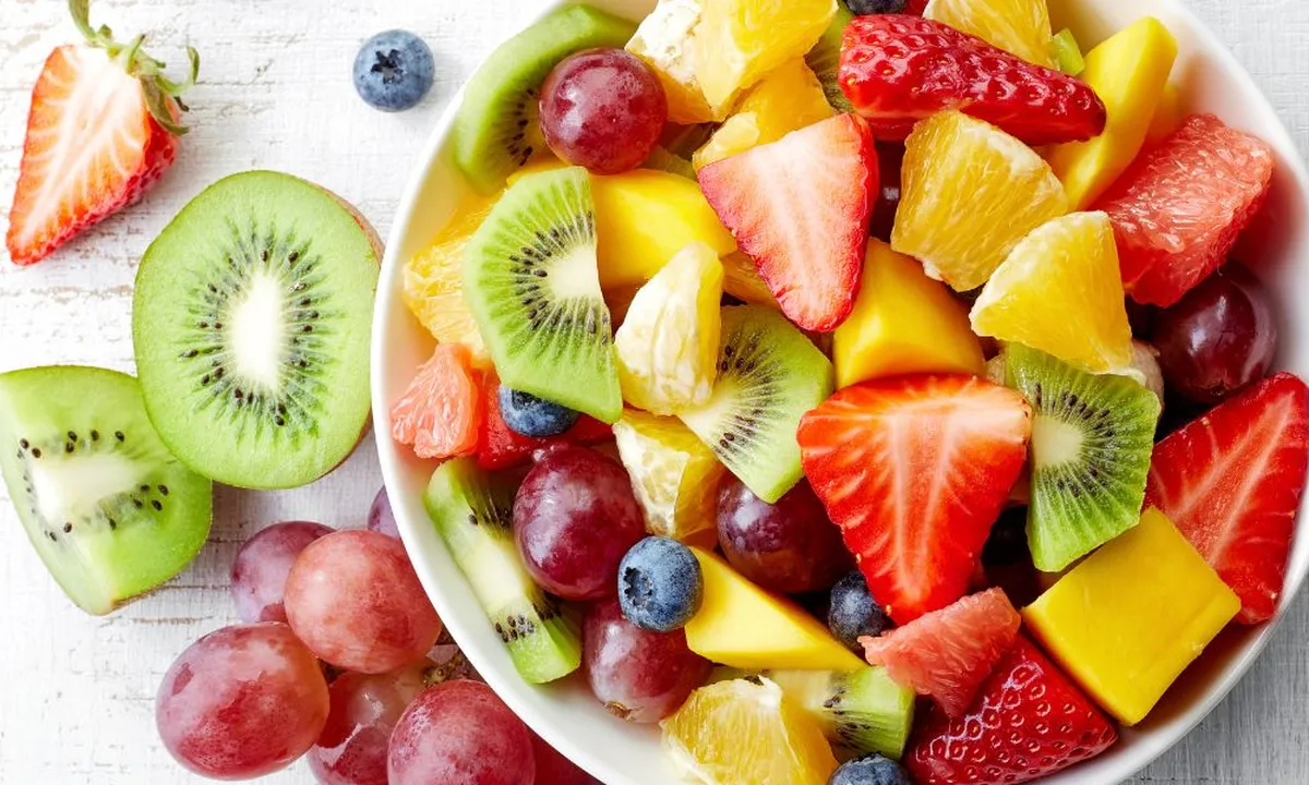 Segarnya Salad Buah, Camilan Sehat yang Bikin Ketagihan!