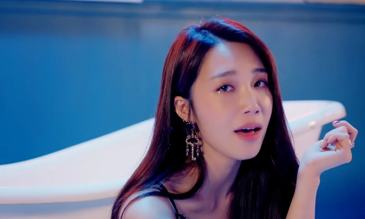 Segera Tayang, '0.0MHZ' Jadi Film Debut Eunji Apink!