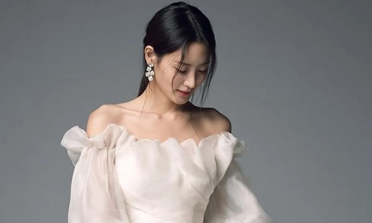 Selamat! Claudia Kim Resmi Dinikahi Pengusaha Korea-Amerika