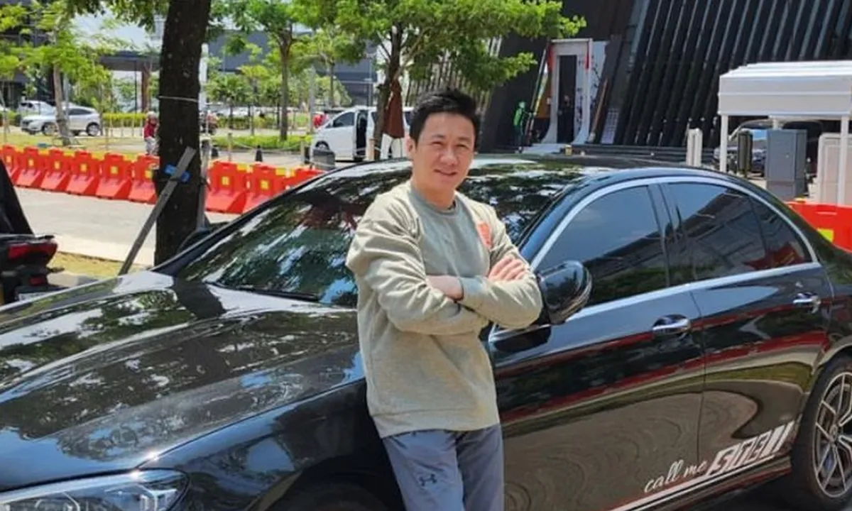 Selebgram Hendra Hartolo Tjandra Bagi Tips Awet Muda