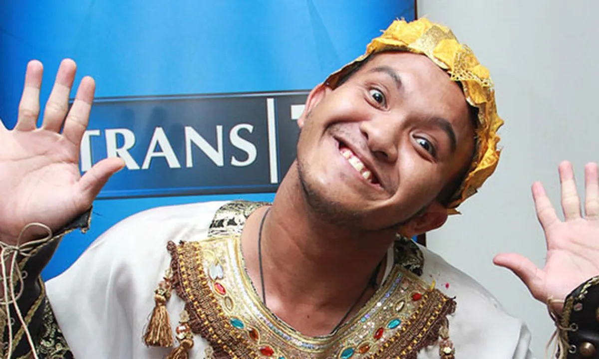 Selebriti Pendatang Baru Paling Heboh 2013