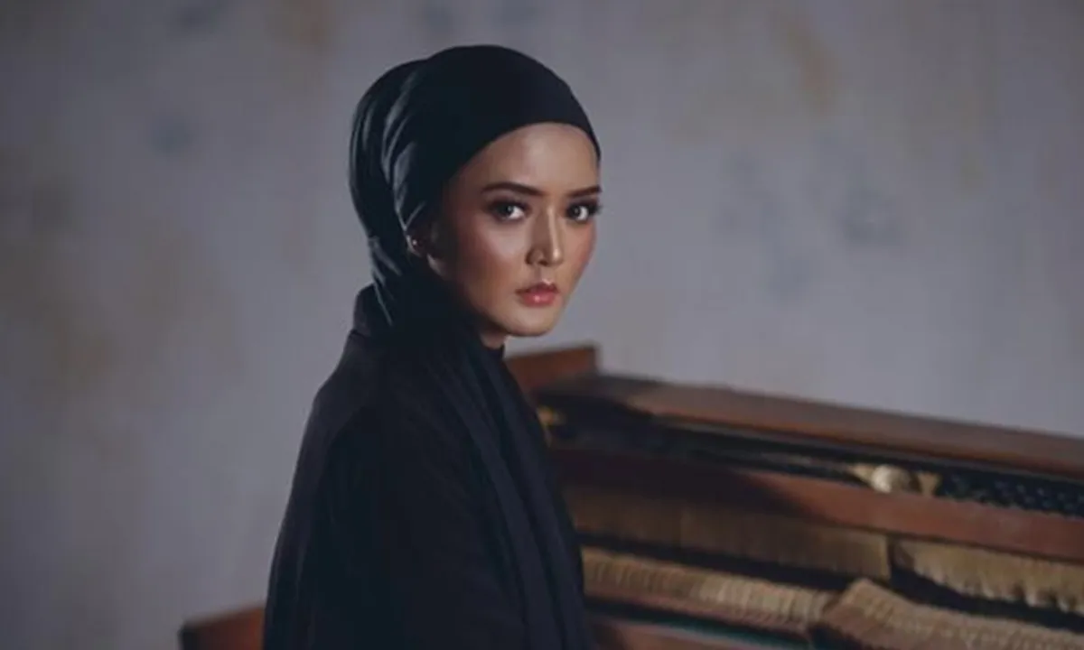 Sempat Vakum 2 Tahun, Witrie Comeback Rilis Single Debut