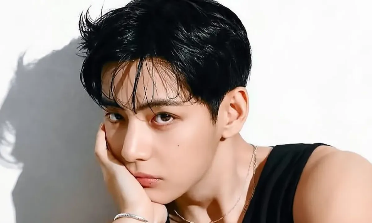 Setelah Lisa Labubu, Kini ada Boneka Hirono Living Wild yang Mendunia Gara-Gara V BTS