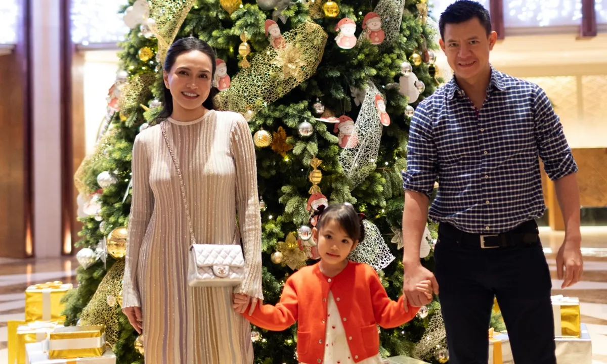 Shandy Aulia Dinner Bareng Mantan Suami Jelang Natal