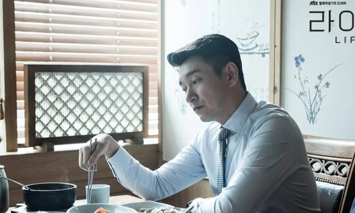 Sinopsis Drama LIFE Episode 15, Jo Seung Woo Oppa Dijebak