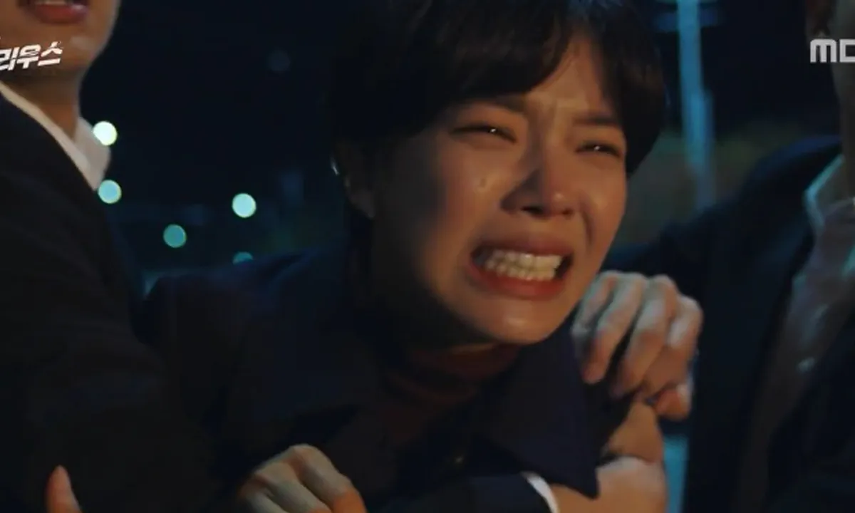 Sinopsis Drama TERIUS BEHIND ME Episode 11, Protokol DEATH
