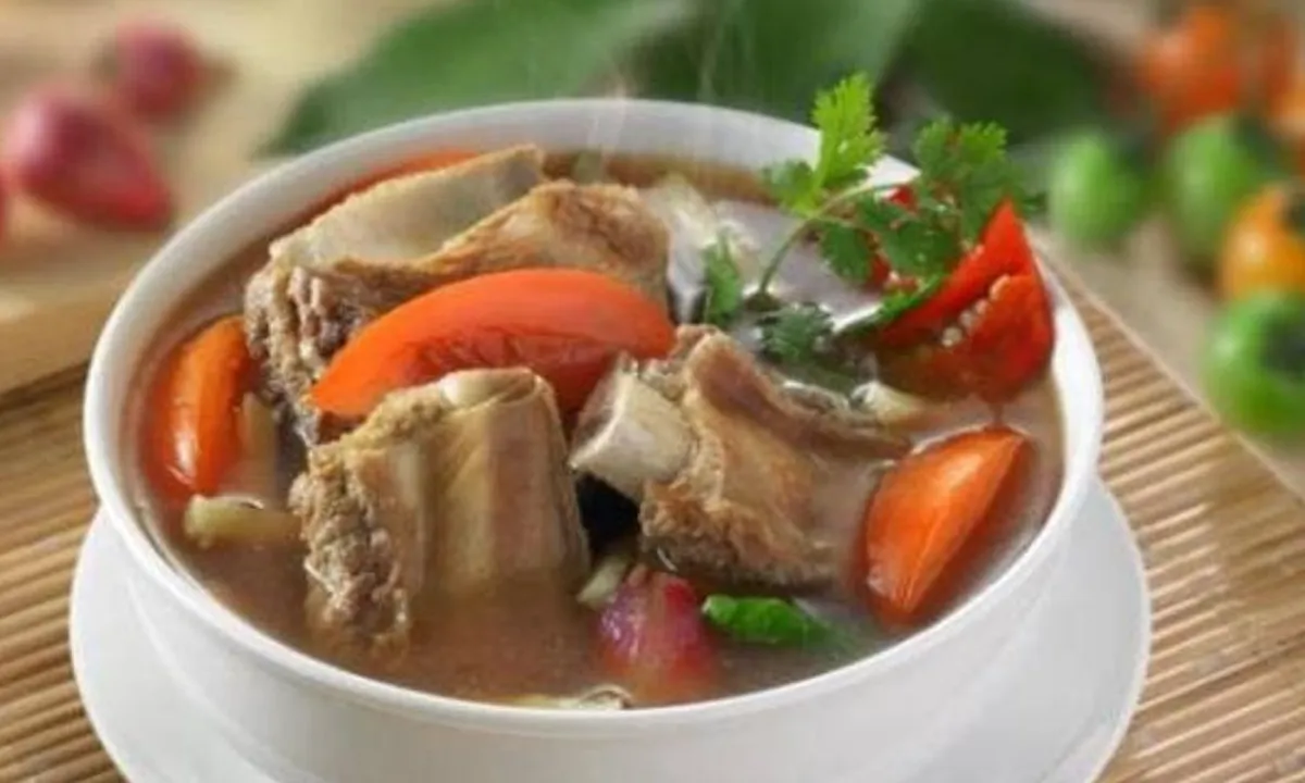 Sop Iga Sapi Bening ala Resto, 4 Resep Simpel yang Menggugah Selera!