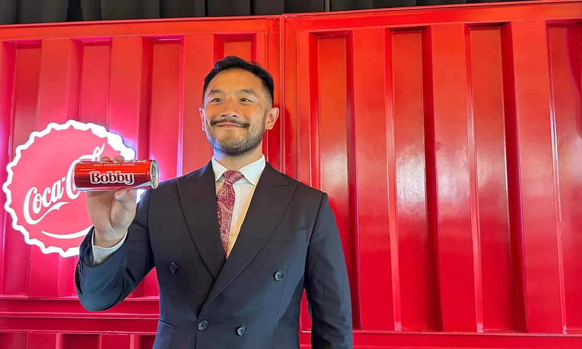 Spill Beli Perusahaan Lagi, Ternyata Ada Kejutan Terbaru dari Bobby Saputra dan Coca-Cola!