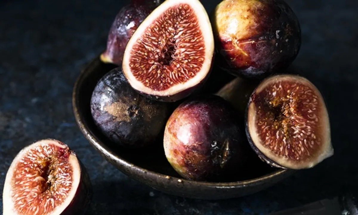Sudah Coba? Ini 8 Jenis Buah Tin Paling Enak, Manis, dan Menyegarkan