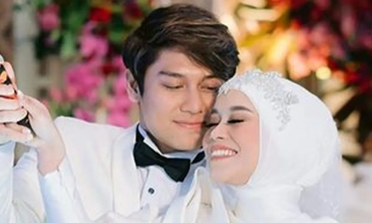Sudah Halal: Lesti Pamer Potret Mesra Cium Bibir Rizky Billar, Dunia Serasa Milik Berdua!