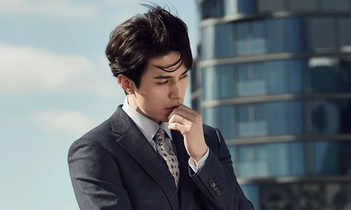Sukses Jadi Aktor, Lee Dong Wook Nggak Merasa Dirinya Spesial