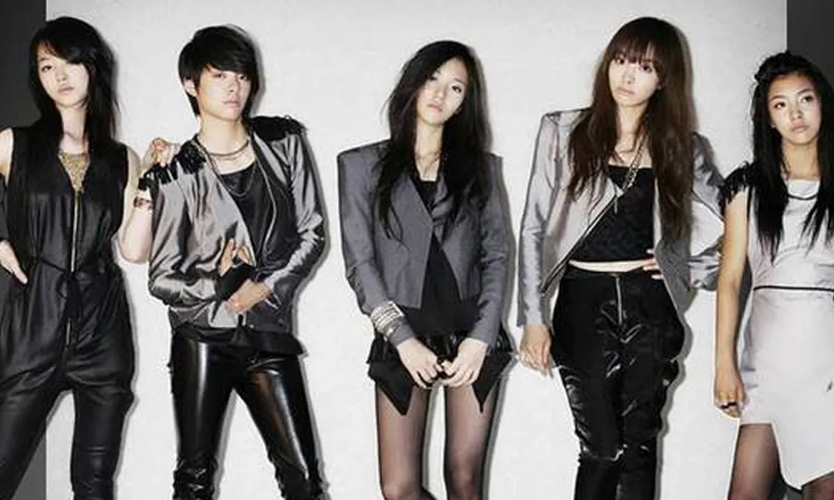 Sulli Meninggal Dunia, Ini Kabar Terbaru Member f(x)