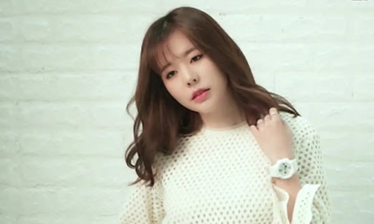 Sunny SNSD Peringatkan Juniornya Soal Lelaki Hidung Belang yang Dekati Idol Cewek
