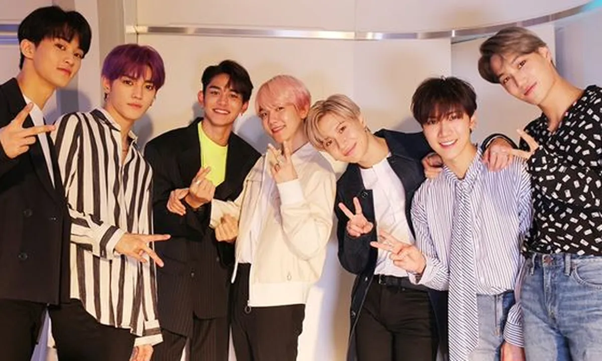 SuperM Baru Sebulan Debut, SM Entertainment Sudah Rilis Light Stick Official