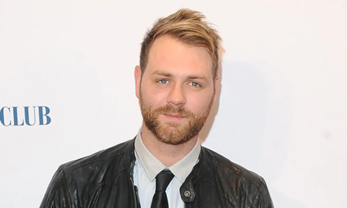 'Superman' dan Brian McFadden eks Westlife Ingin Hajar 'Egg Boy' yang Viral