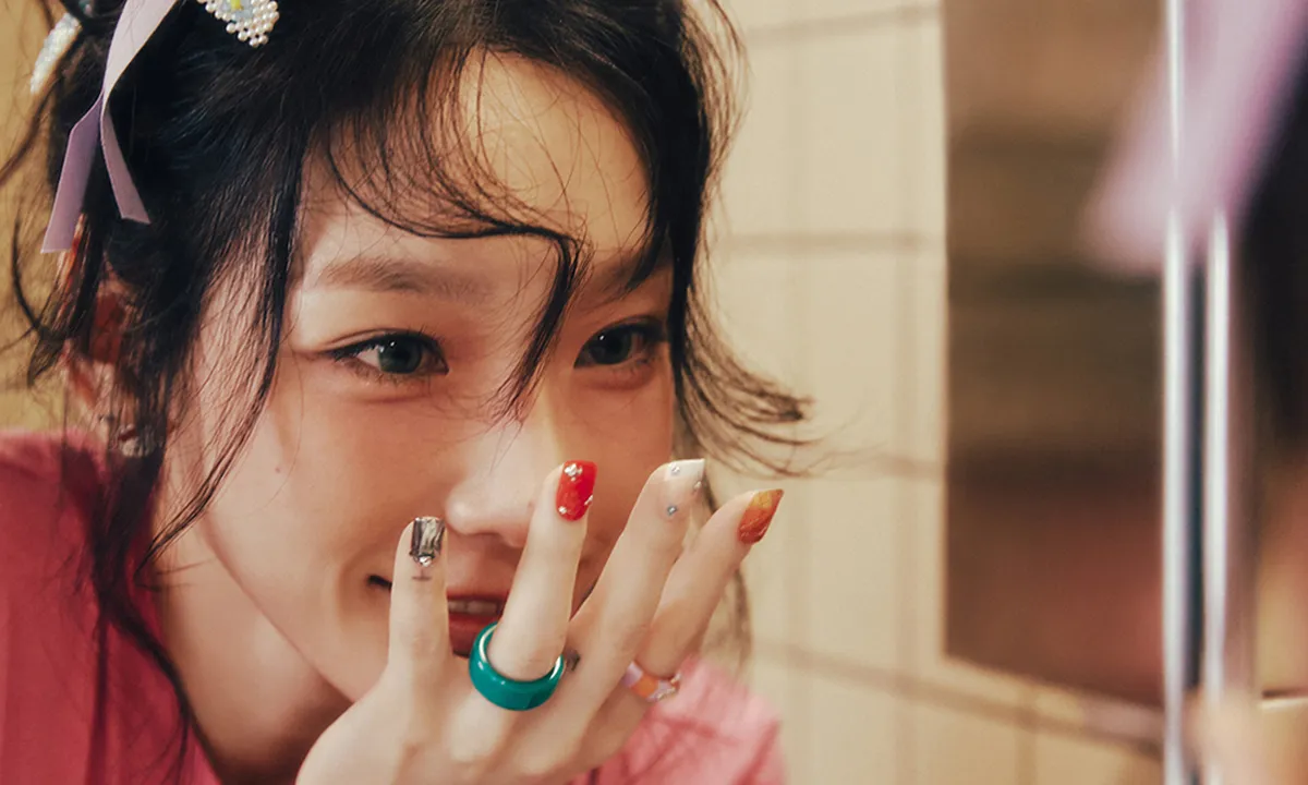 Taeyeon Duduki Puncak Tangga Lagu Global dengan 'To. X'