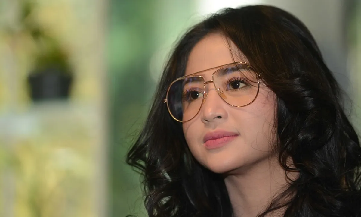 Tanggapi Konflik Jerinx SID - Via Vallen, Dewi Perssik: Setahu Aku Harus Izin Dahulu