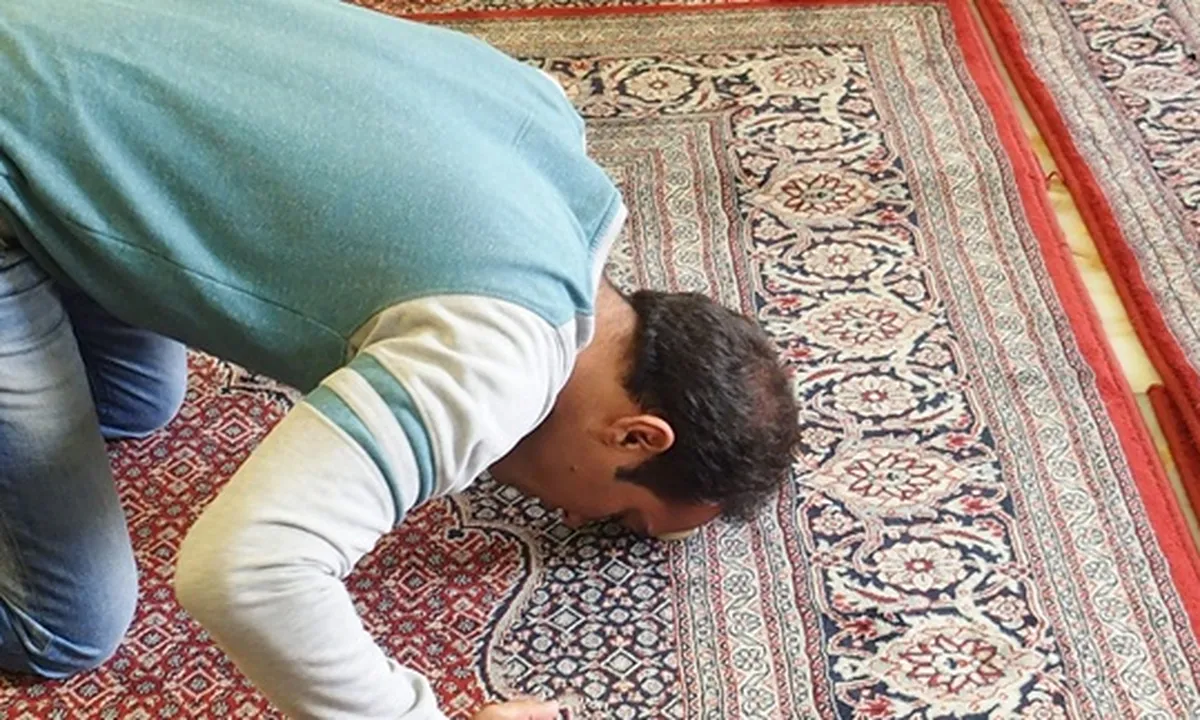 Tata Cara Sujud Syukur, Lengkap Beserta Doanya