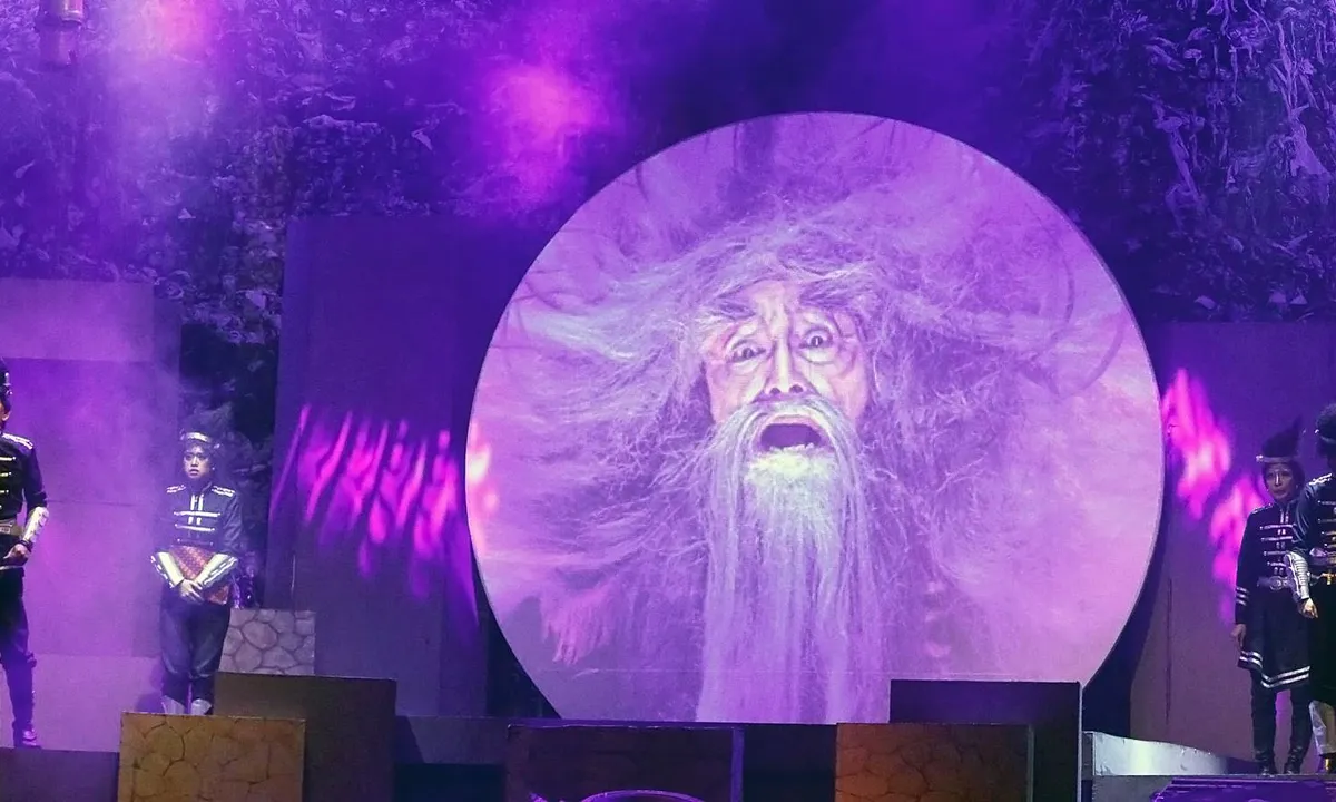 Teater Koma Tampil Muda Dengan Musik K-Pop dan Multimedia