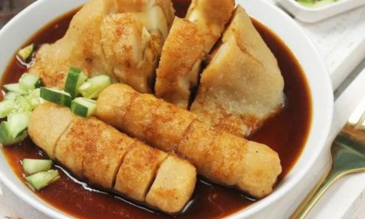 Teknik Menggoreng Pempek yang Aman dan Menghasilkan Tekstur Renyah