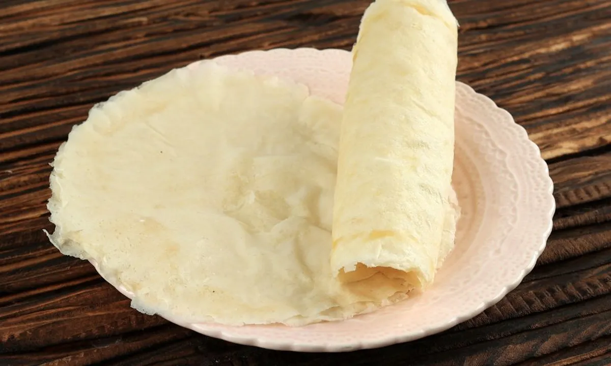 Teknik Mudah Agar Kulit Lumpia Beku Siap Diolah