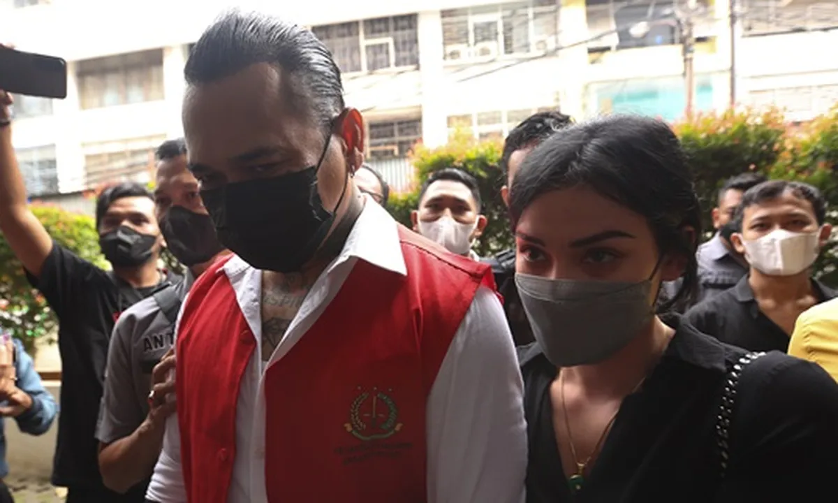 Temani Jerinx di Sidang Putusan, Nora Alexandra: Mentalnya Harus Kuat