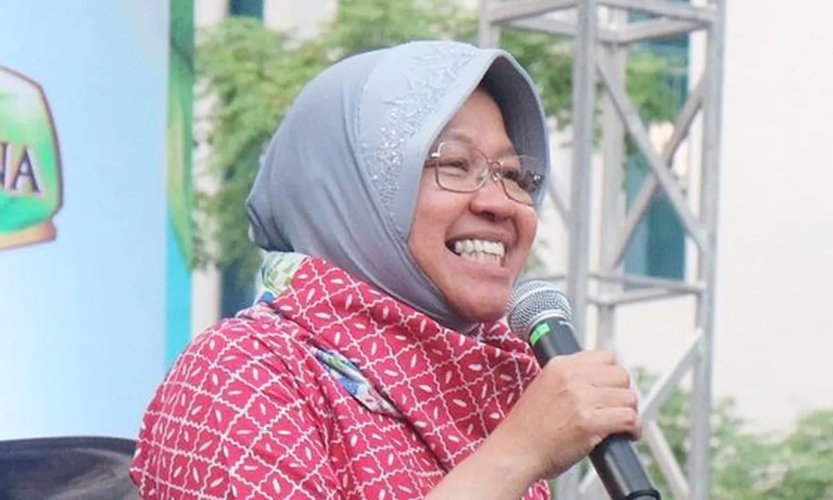 Temui Kedubes Inggris Untuk Indonesia, Bu Risma Gaul Pakai Sepatu Docmart