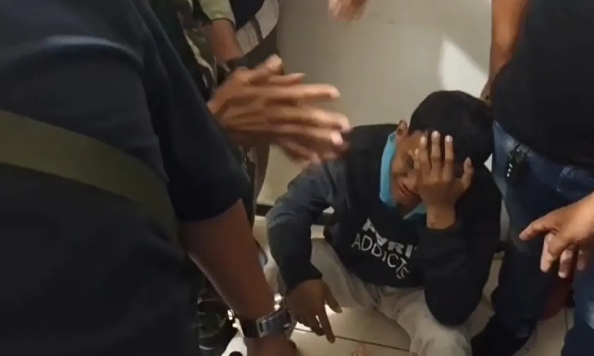 Terduga Provokator Tertangkap Bawa Molotov di Depan Kantor DPRD Kota Malang