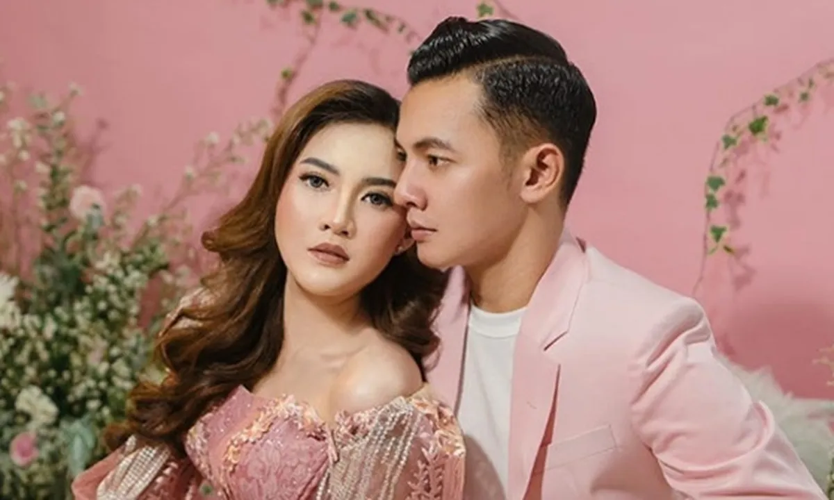 Terus Dihujat Soal Pindah Agama Pasca Nikahi Nella Kharisma, Dory Harsa Lakukan Ini