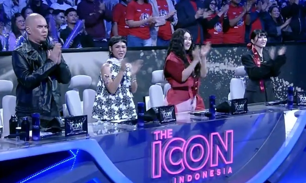 The Icon Indonesia - Top 14 Final Bertabur Standing Ovation