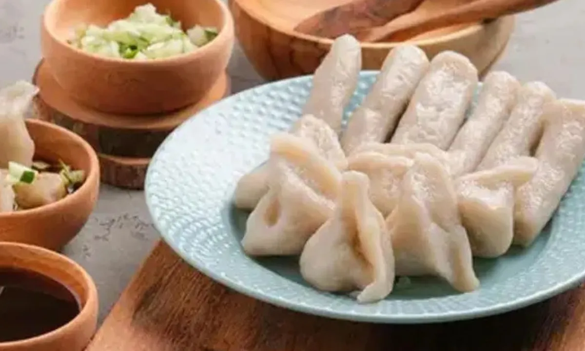 Cara Menggoreng Pempek dengan Mudah Agar Garing Sempurna Tanpa Meledak