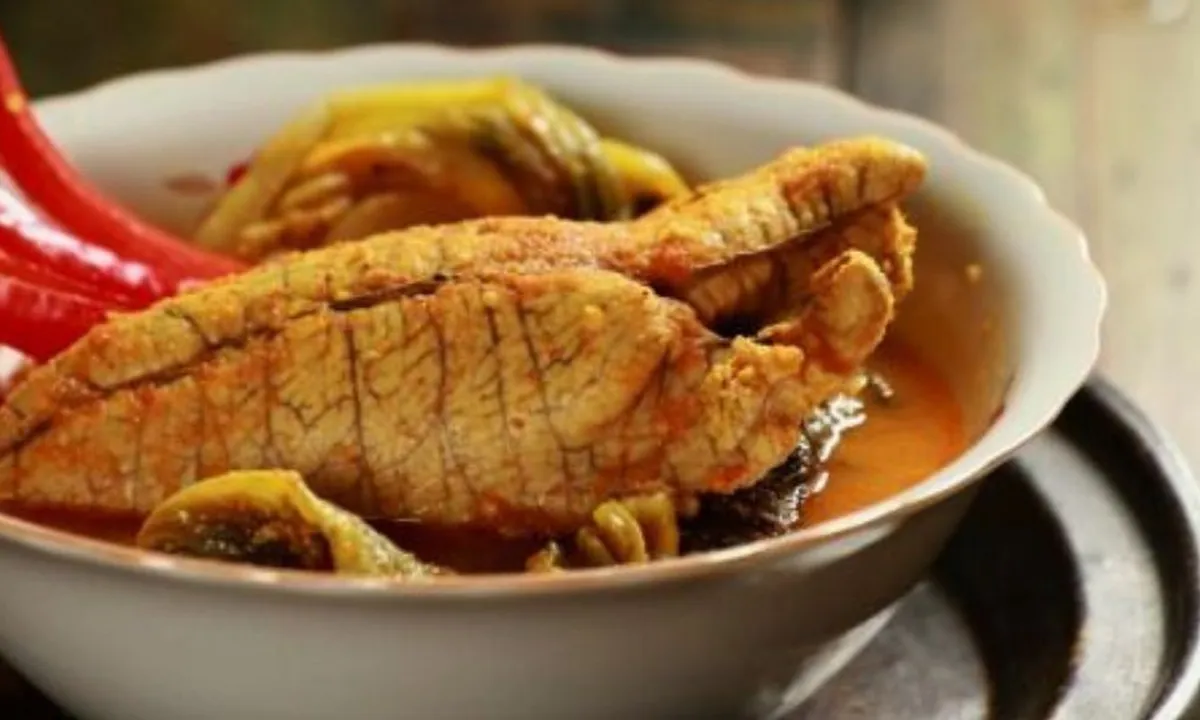 Tips Masak Telur Ikan Goreng yang Lezat dan Tidak Berbau Amis