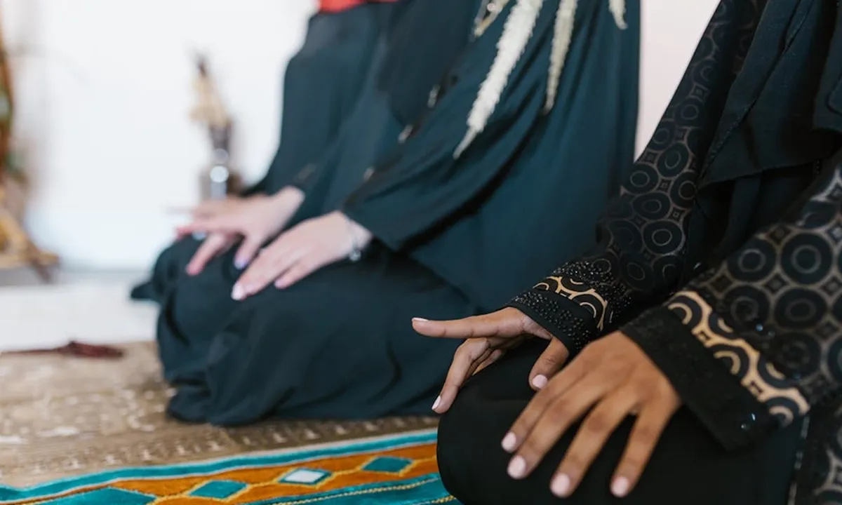 Tips Memilih Baju Lebaran Couple yang Cocok untuk Ibu dan Anak Perempuan