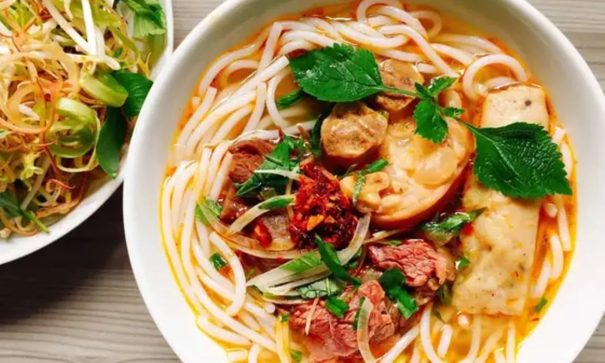 Tips Memisahkan Mie Basah Instan yang Sering Menempel Saat Dimasak