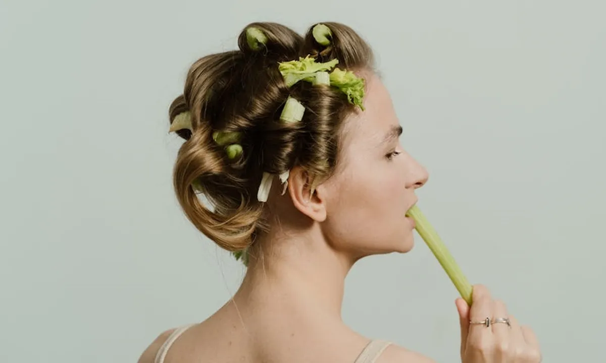 Tips Styling Alami Gaya Rambut Panjang Tanpa Catokan, Rol Rambut - Braid Overnight