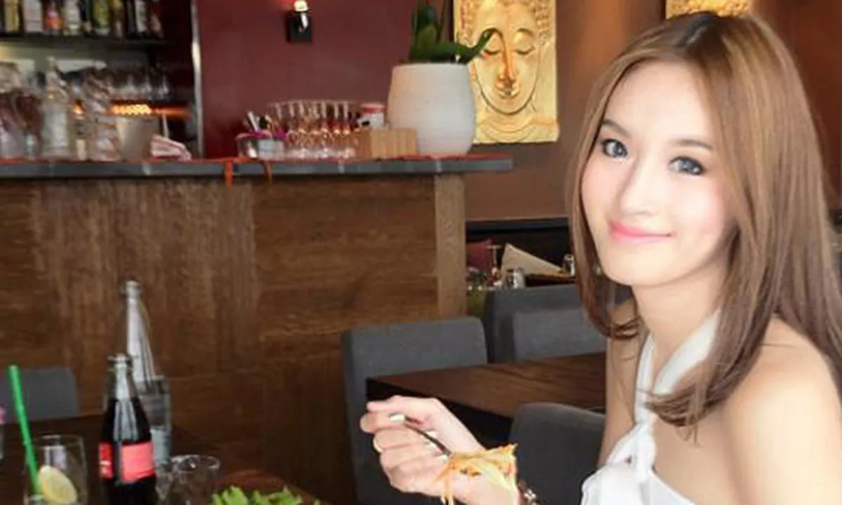 Transformasi Nong Poy, Pria Thailand Yang Jadi Entertainer Cantik