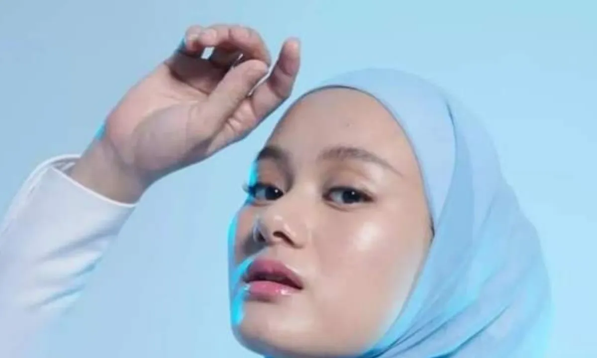 Tren Gaya Selebriti, Inspirasi Padu Padan Gamis Lebaran yang Memikat!
