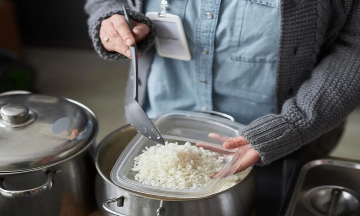 Trik Memasak Nasi Gurih dan Tanpa Kerak yang Bisa Kamu Coba di Rumah